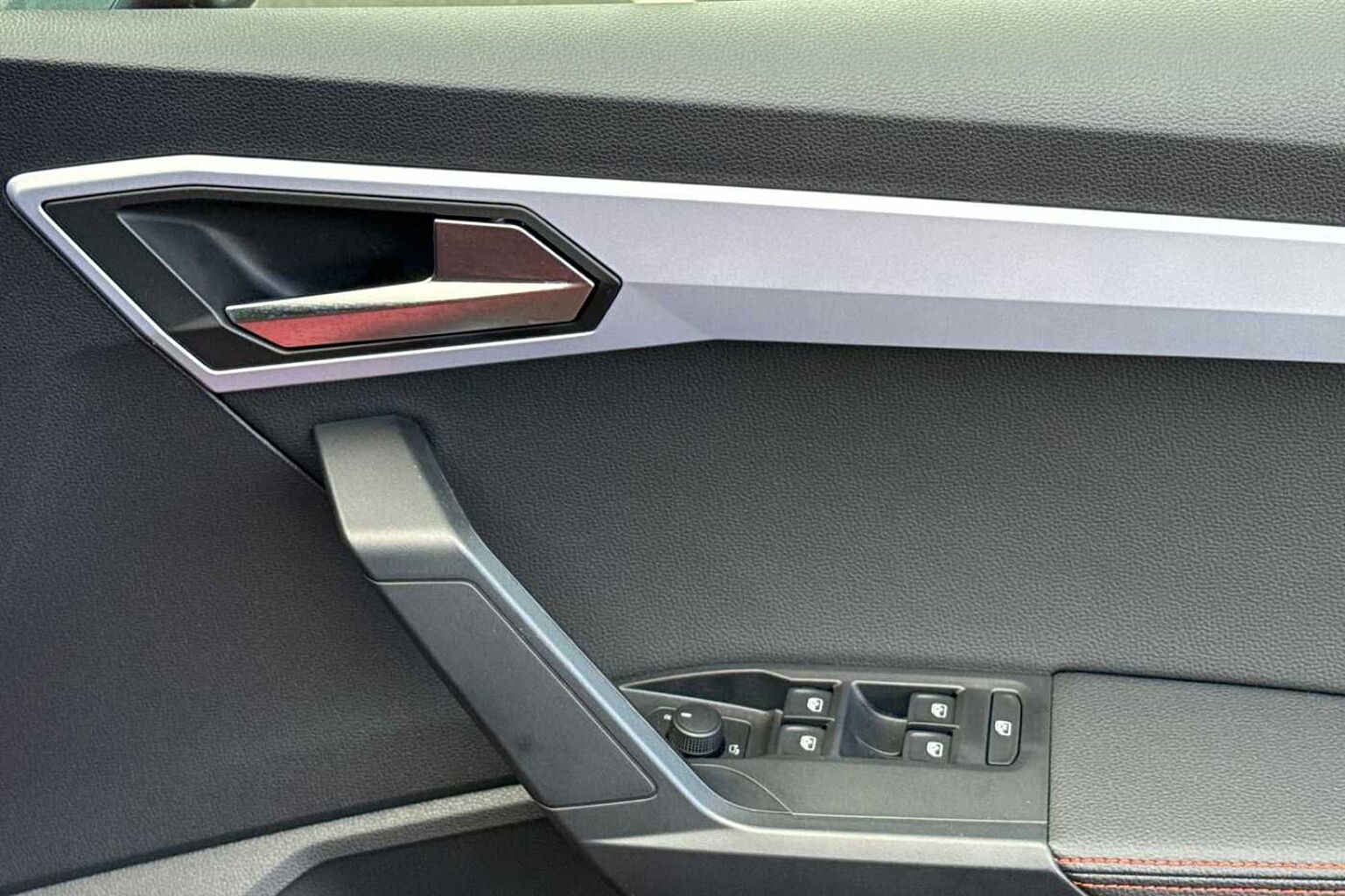 SEAT Arona 1.0 TSI 115 FR Sport 5dr DSG